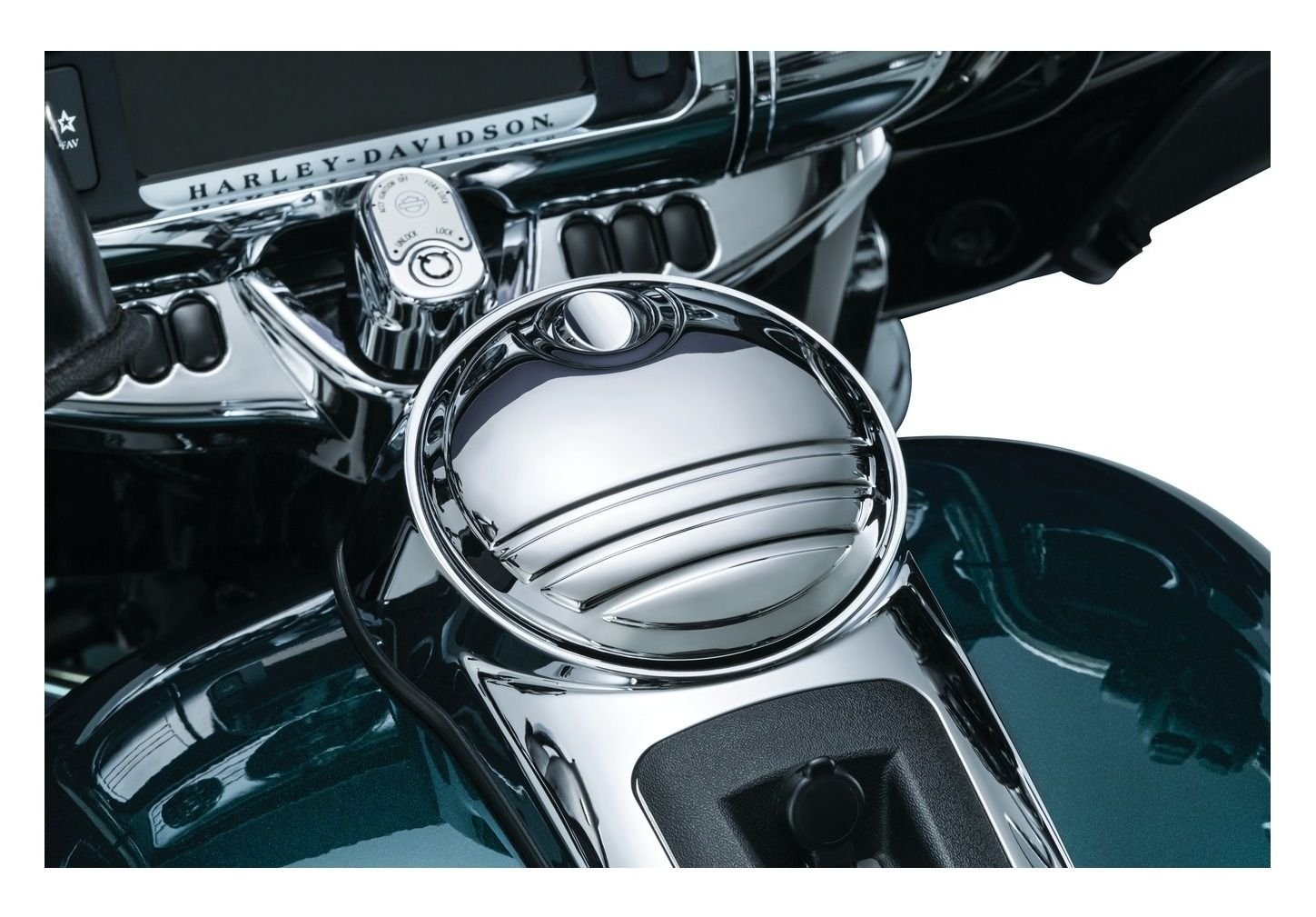 Kuryakyn Tri-Line Fuel Door For Harley Touring 2008-2024 - Image 2