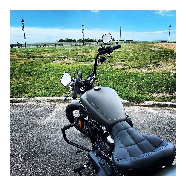 Mustang Standard Touring Cube Stitch Solo Seat For Harley Softail Street Bob 2018-2026 - Image 4