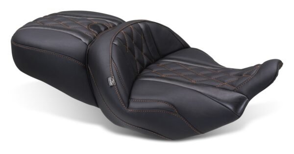 Mustang Super Touring Deluxe Diamond One-Piece 2-Up Seat For Harley FLHX / FLTRX 2023-2026