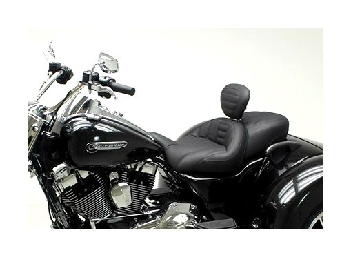 Mustang Super Touring Deluxe Seat For Harley - Image 3