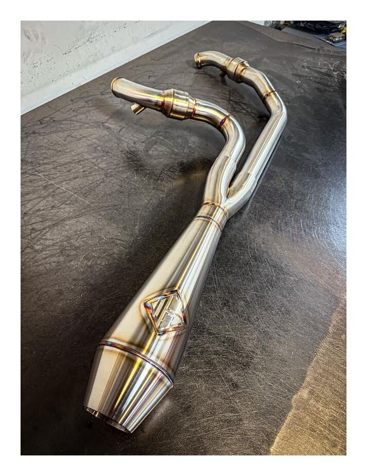 SP Concepts Big Bore Pro Flo 2-Into-1 Exhaust For Harley - Image 2