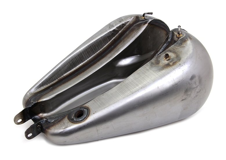 V-Twin Mfg. 5.1 Gallon Stock Style Tank For Harley FXDB / FXDWG 2010-2017 - Image 6
